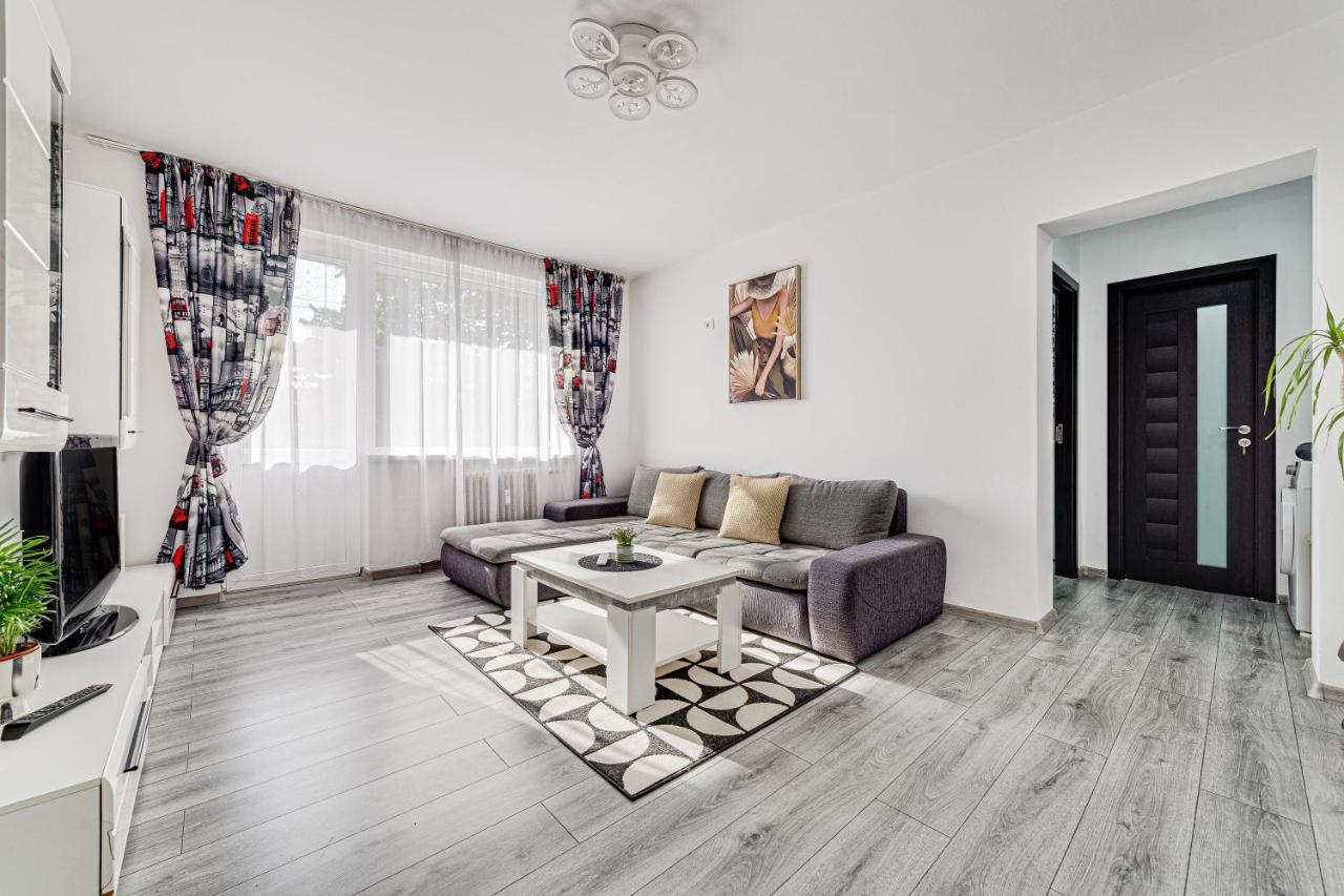 Gabriel Apartment アラド エクステリア 写真